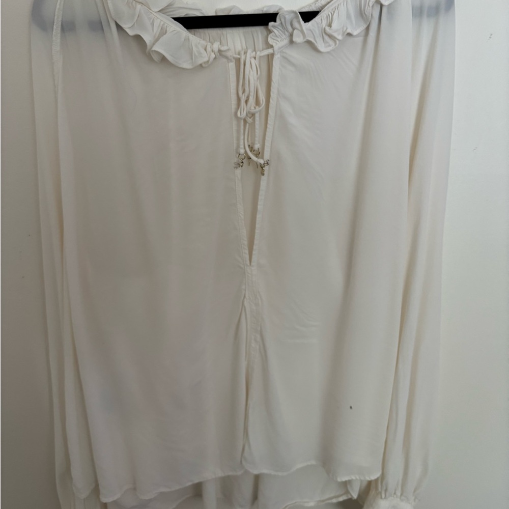 H&M White Ruffled Blouse - Picture 2 of 3